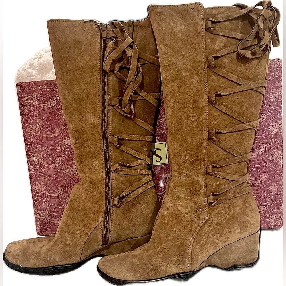Sofft Modena II Earth Suede Laced High Boots 8.5 NIB